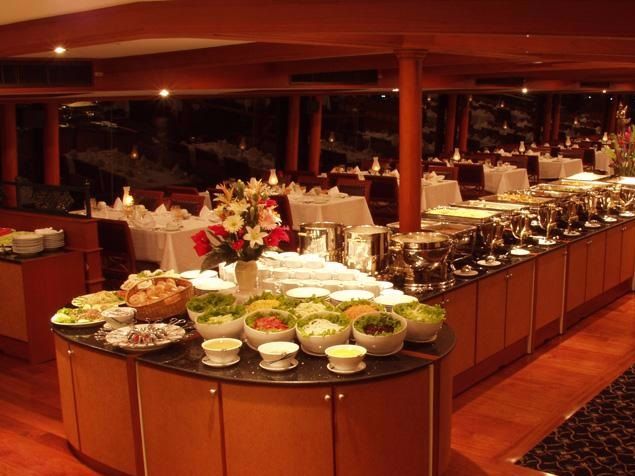 What if you had a chance to dine at a smorgasbord (photo), and you knew all of the food there was fresh and well prepared in all kinds of different styles in different ways, and that there was something there for everybody ... would you pass it up? ...
What if it was all you could eat, would you pass it up? ...
How about if it was all you could eat for FREE, would you still pass it up? ...
What if it was all you could eat for free and you could also take some of everything home with you for free, would you still pass THAT up? ...
The scores posted on this web site for free are a country smorgasbord of pieces written in all kinds of different styles in different ways, where there's something for everybody [See menu bar, Free Stuff].
Wouldn't it be better to stop at a smorgasbord like this and check it out, even if we don't think it will interest us, than to die never knowing? ...
