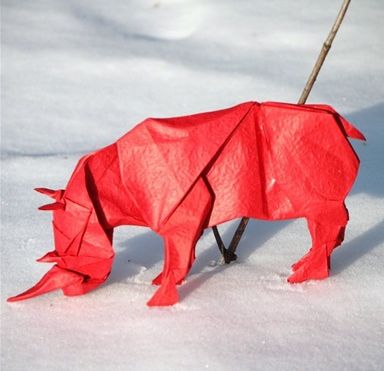 Origami models in the snow 😍😍