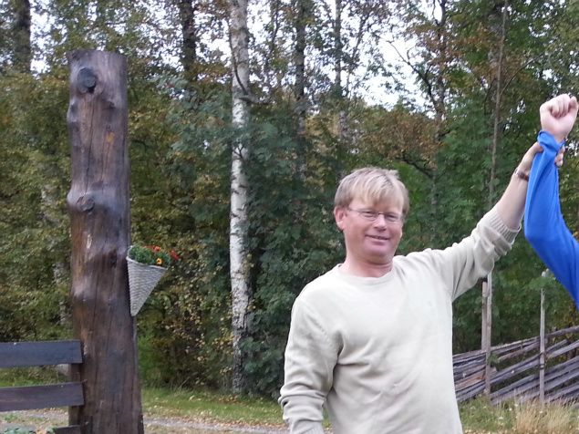 Svært fornøyde, både eier Øystein Rønningen og oppdretter. Lilje tar det hele med stor ro.