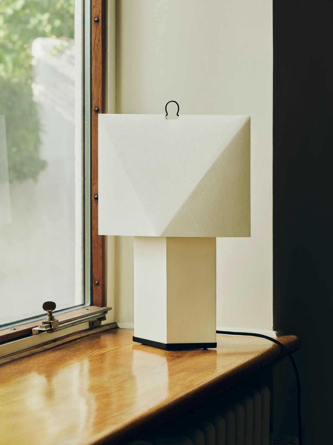 Aplat Table Lamp 660