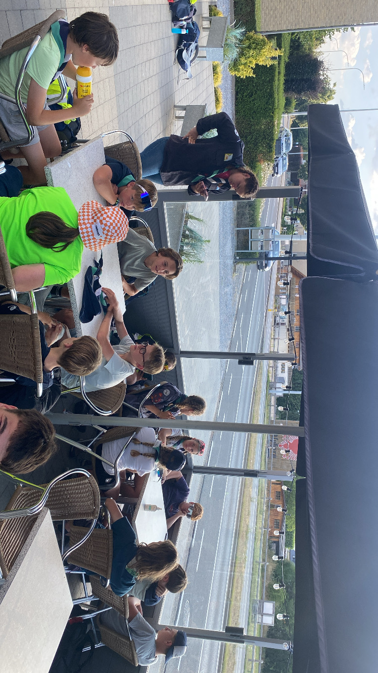 E3570E7F-A65C-4A34-A7EC-35E31F745E1E