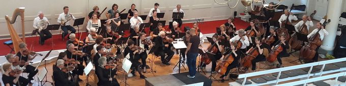 Het orkest in vol ornaat