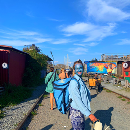 "Disney"-fadder Hedvig är anden i lampan🧞