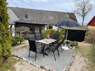 Uteplats norr om huset