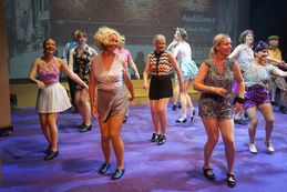 Mad About Musicals P Wilkinson (41)