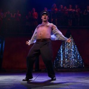 Full Monty - Leif