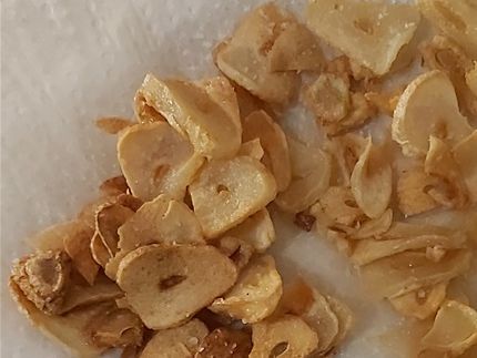 Crispy garlic