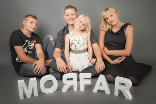 Gabriella, Mathias, Phillip og Celina Hvestendahl