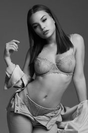Nici Dee