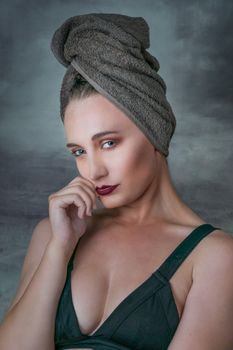 Modelling by MissZenia