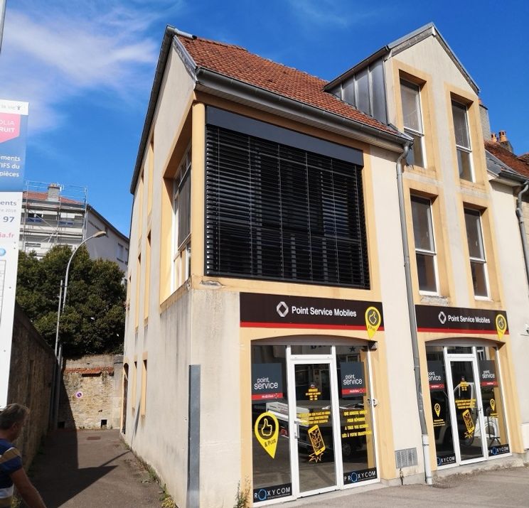 Après : Pose d'un BSO (Brise Soleil Orientable) Lakal