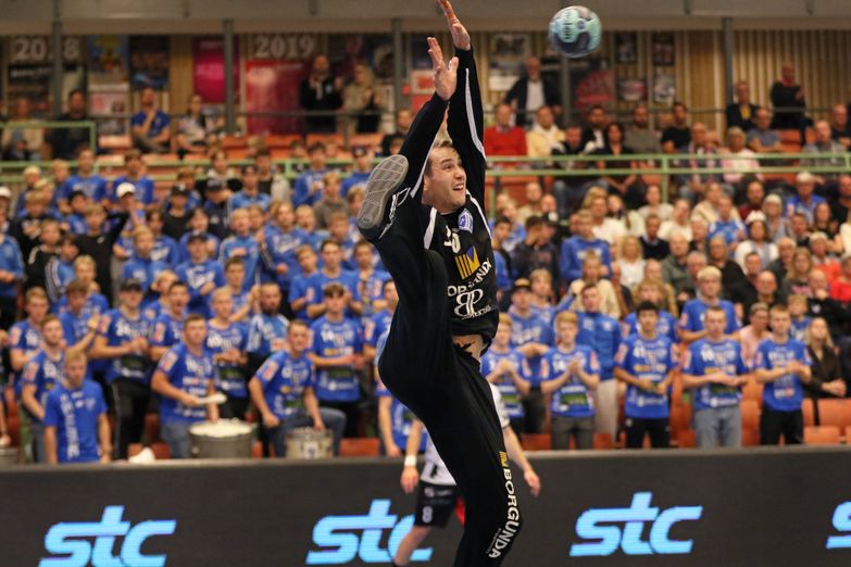 bYXjLxcwp3EANCuevJAVAVl6aas