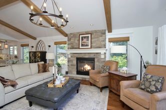 126 Devon St Stratford ON N5A-print-026-023-Family Room-4200x2800-300d