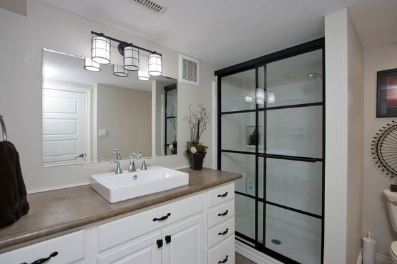 126 Devon St Stratford ON N5A-print-045-046-Lower Level Bathroom-4200x