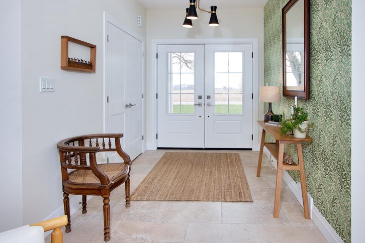 6 foyer