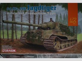 Jagdtiger Henschel type 1/72. Dragon. 115kr.