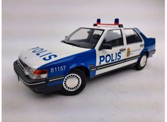 SAAB 9000CD polisbil Stockholm.
