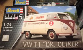 VW T1 skåpbil set m. pensel lim och färger. Revell.