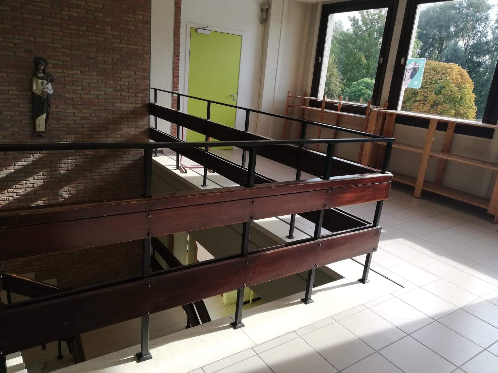 received_739109783698343