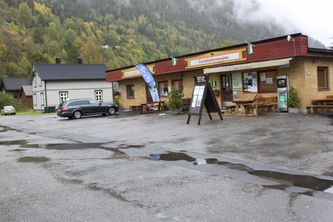 IMG_1942800x533