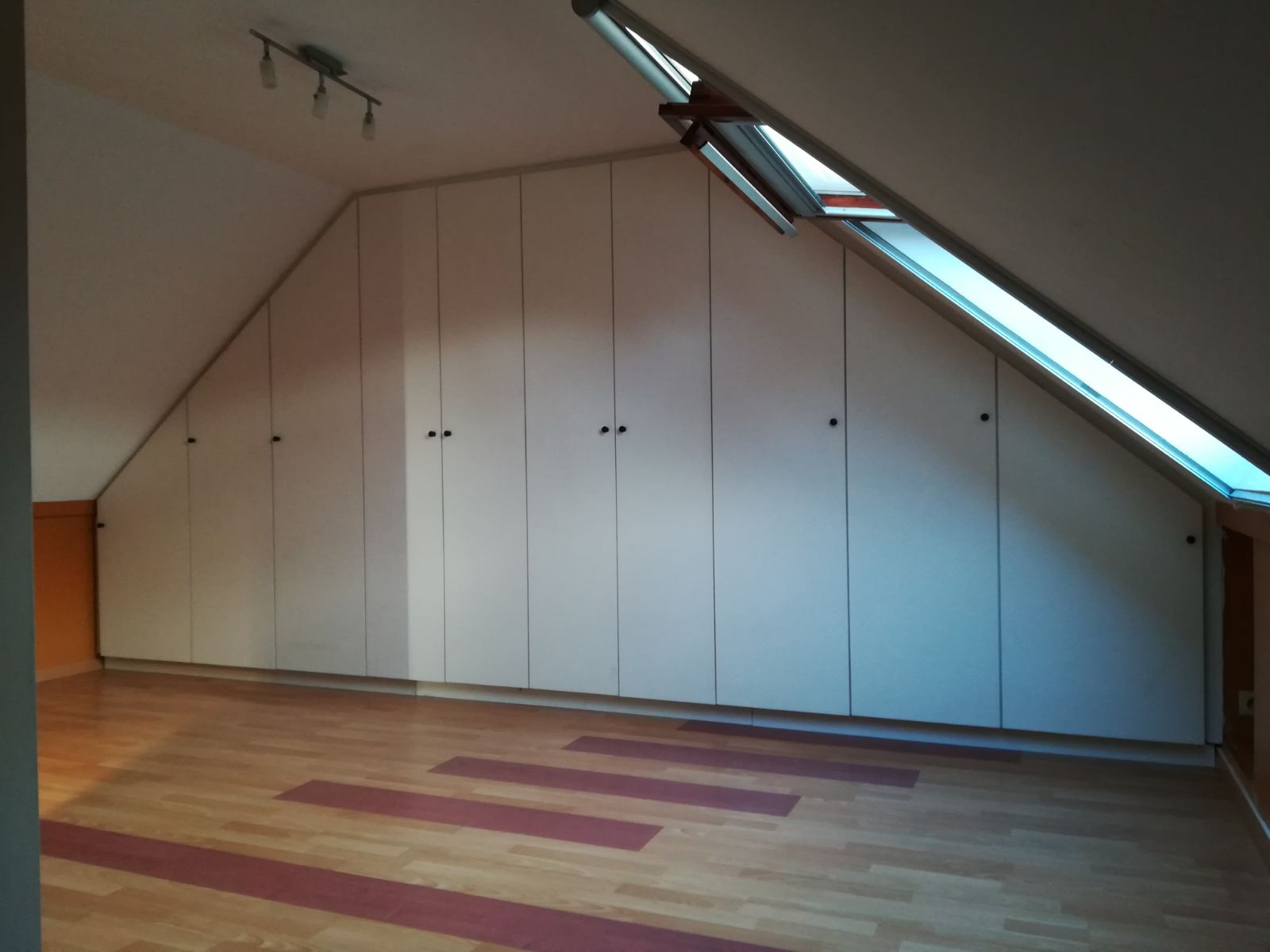 Armoires  dressing sous combles