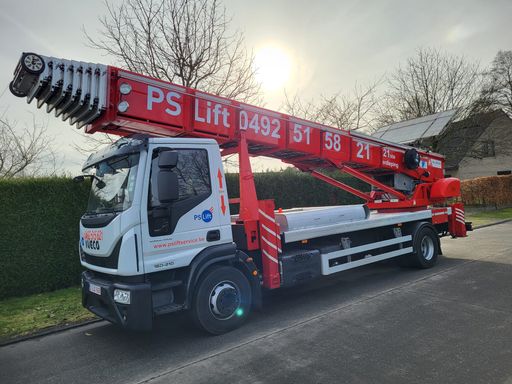 SUPER LIFT TOT 21 ste verdiep