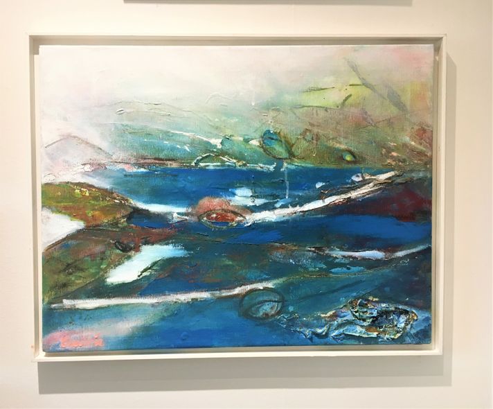 Q´ente Atelje - Eva Wiren LEIRVASSBU akryl 49x64 2018 på vägg