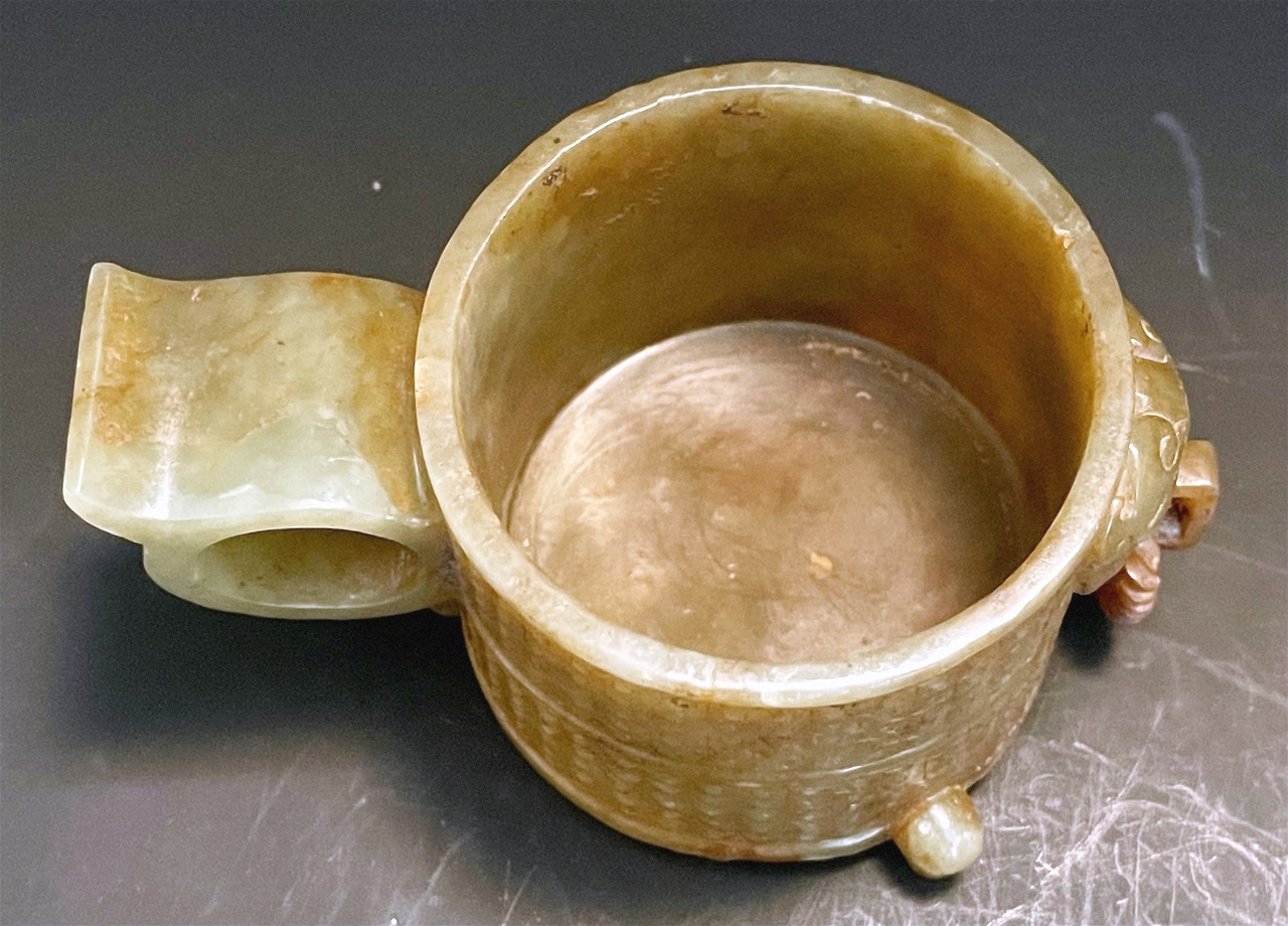 中国　古銅　鹿刻　玉石装飾　稀石嵌込　高足盃　杯　時代箱付　V　R8138 中国 古銅 鹿刻 玉石装飾 稀石嵌込 高足盃 杯 時代箱付 V R8138