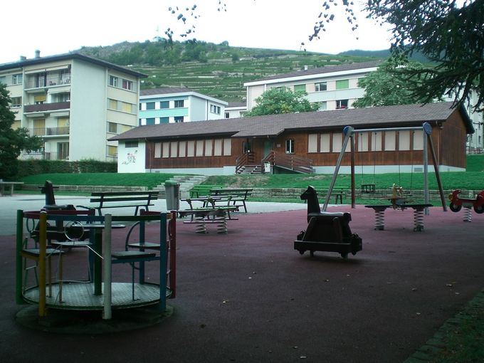 Le pavillon et le jardin public