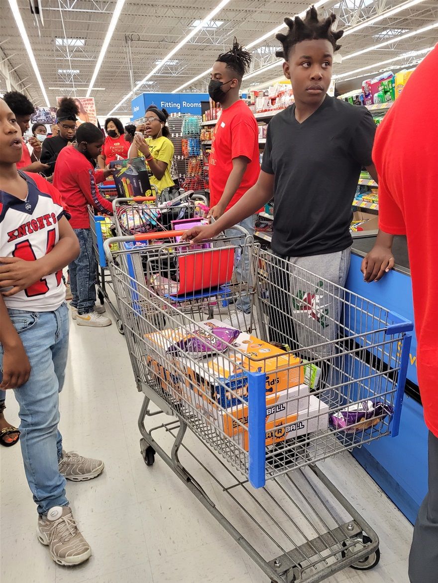 Christmas Shopping 2022