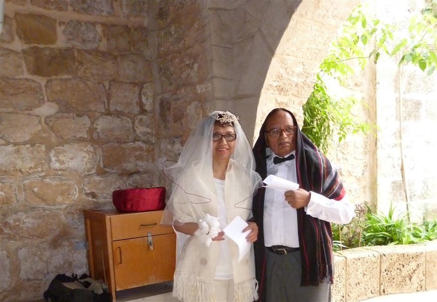Renouvellement de promesse de mariage à CANA (Israël ) & NOCES D'OR 15 05 2015 ! Comme par hasard la date  de notre passage tombait la même date que celle de nos fiançailles en 1965 ! Merci Seigneur