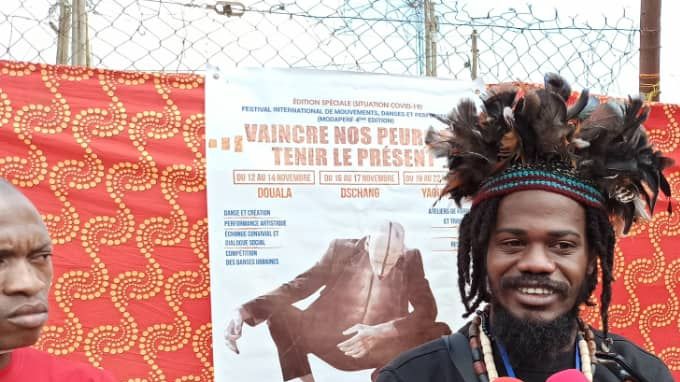 L'artiste Performeur camerounais Zora Snake