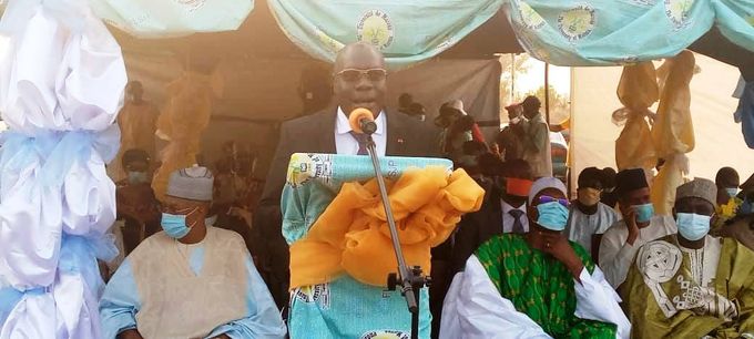 Le Ministre de la Jeunesse et de l'Education Civique Mounouna Foutsou