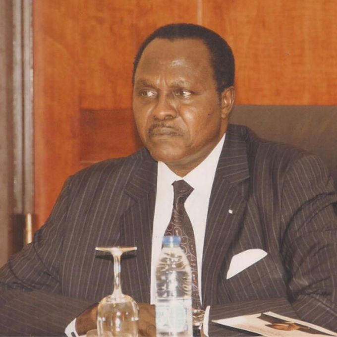 Pr SHANDA TONME, Président du MPDR et Médiateur Universel