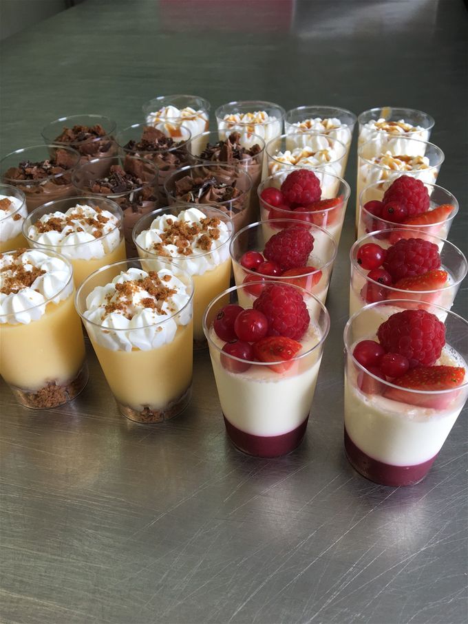 Panna cotta fruit rouge, citron, duo chocolat