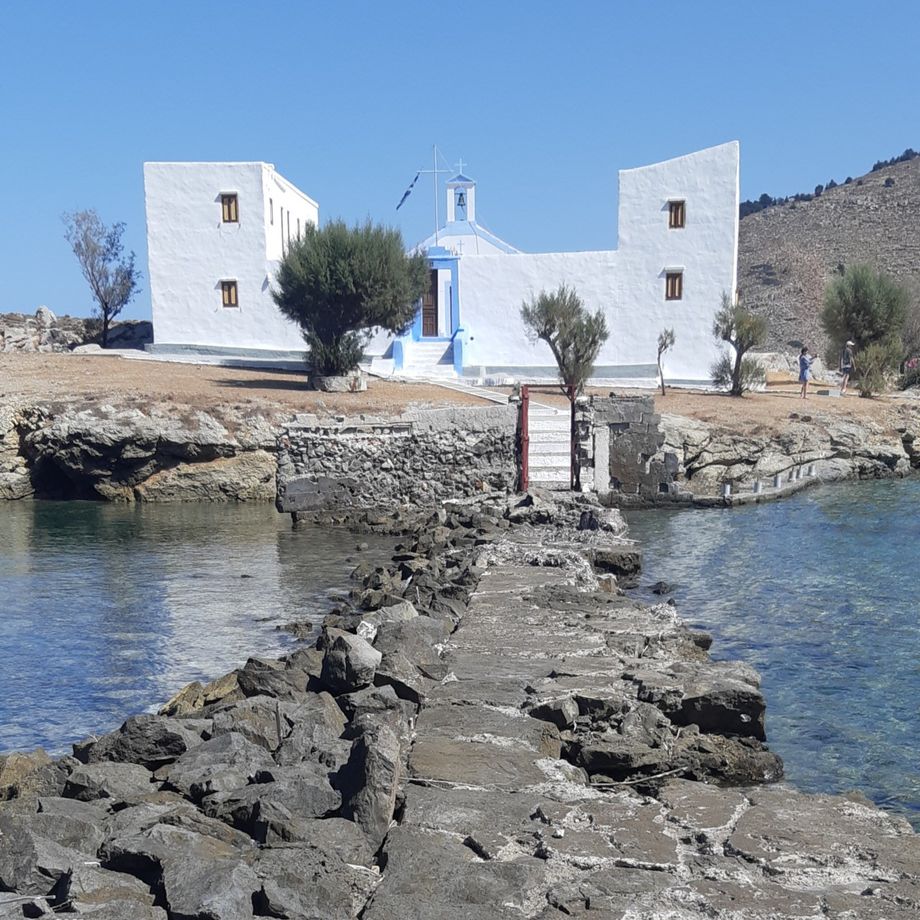 1.10.2022 Agios Aemilianos, Symi. GPS 36.6080051N, 27.7763718E