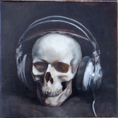 S_Skull_AKG701