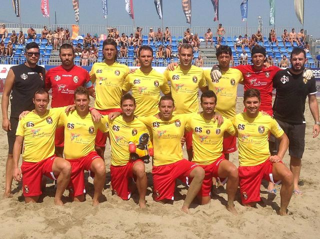 
in piedi : CAGNANI (fisio), TURCHI, STROCCHI, TRINCHERA, TOFFOLO, MAIORANO, GIARDINI, SAGGESE (dir.)
in ginocchio : IURESCIA, TAZZARI, RAGAZZINI, BRINI, ARCANGELI, GRASSO.