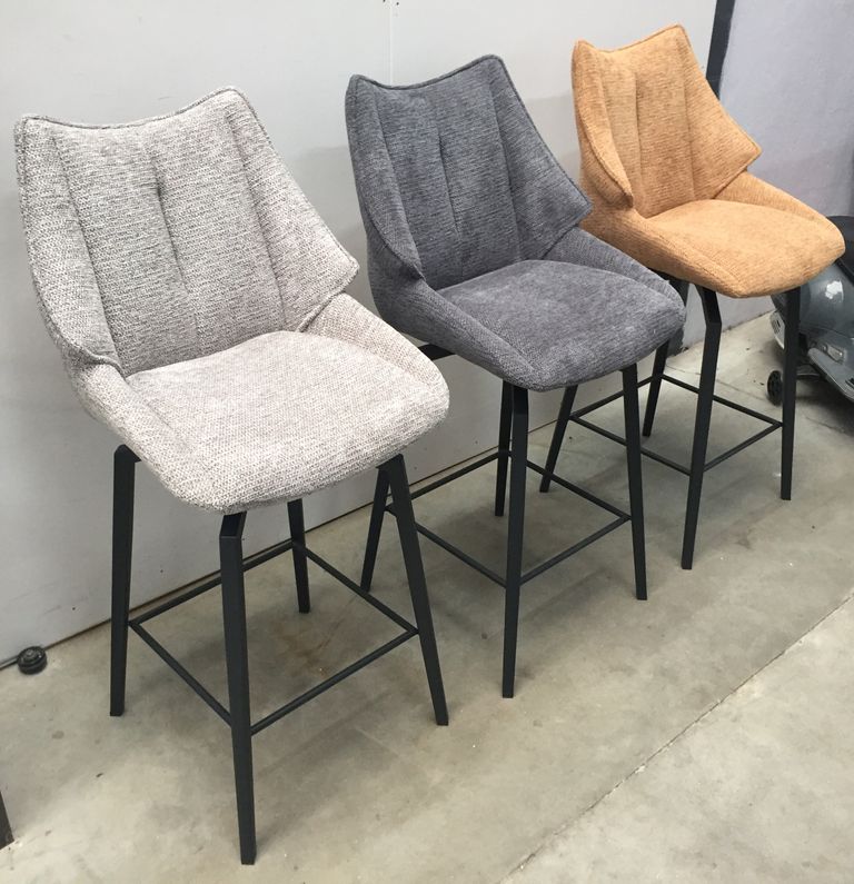 Draaibare barstoel Vigo 3 kleuren