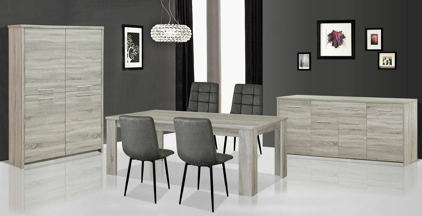 Eetkamer Enzo O €550