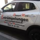 Auto der Firma Rümpel Moni für Besichtigung