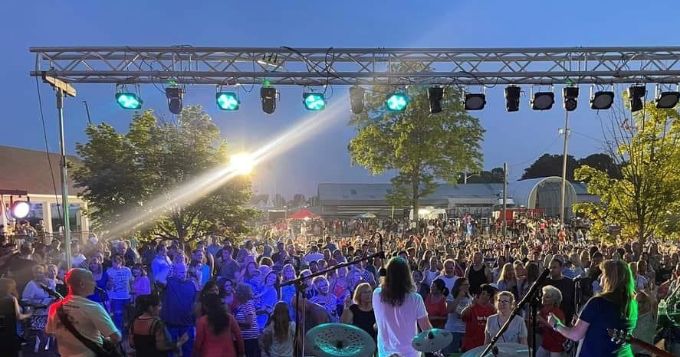 Downtown Milford Concert