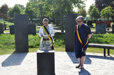 Kerkhof 02