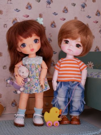 Charlotte and Mickey.