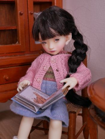Tanaka found a quiet corner.