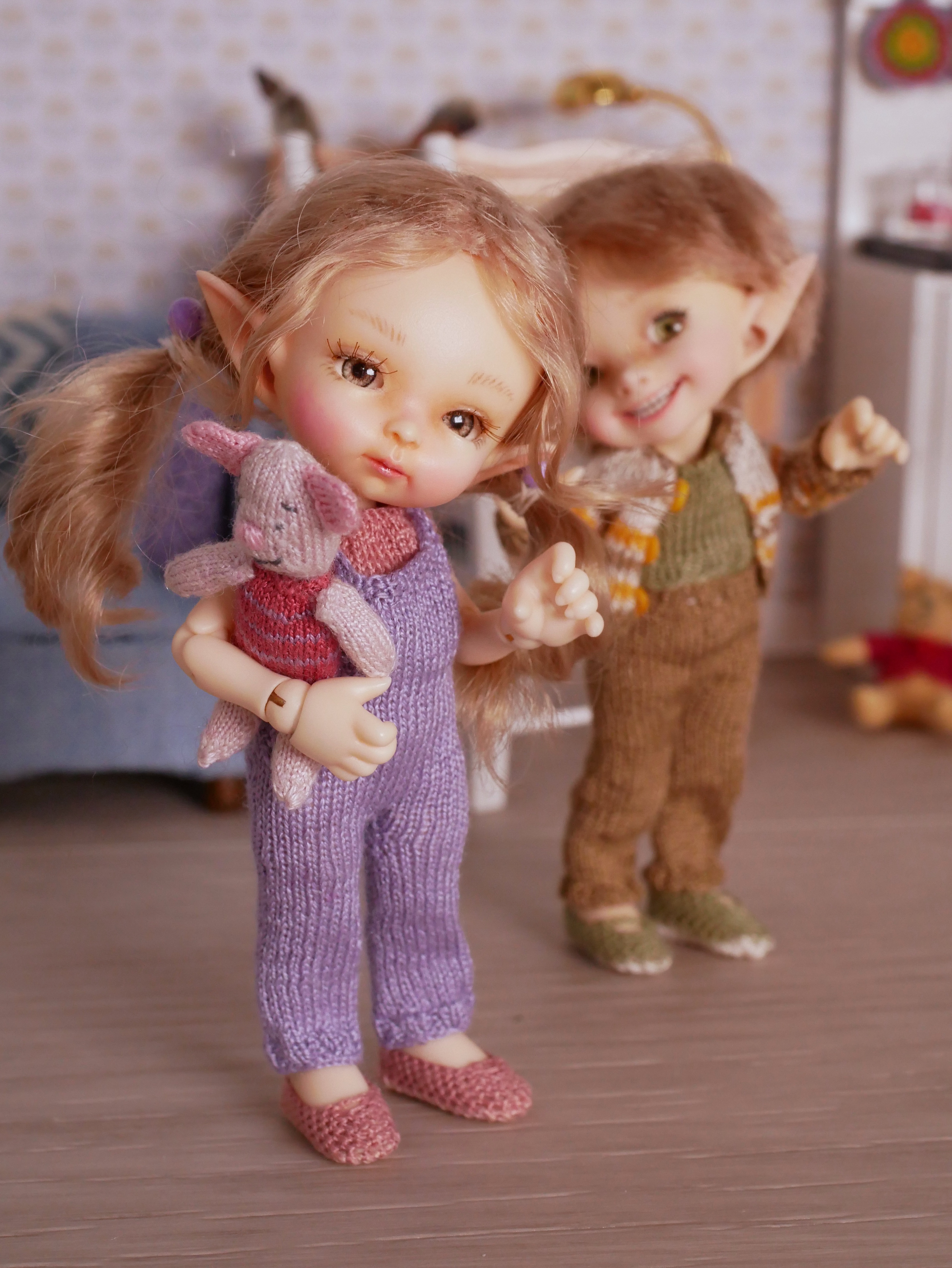 Frida and the photo bomber