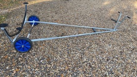 RS100 Launching Trolley