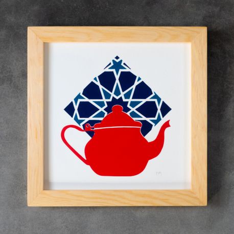 Linogravure. Théière rouge sur zellige bleu / turquoise.