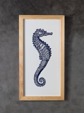 Linogravure. Hippocampe bleu