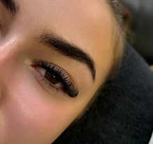 Wimperextensions hybride